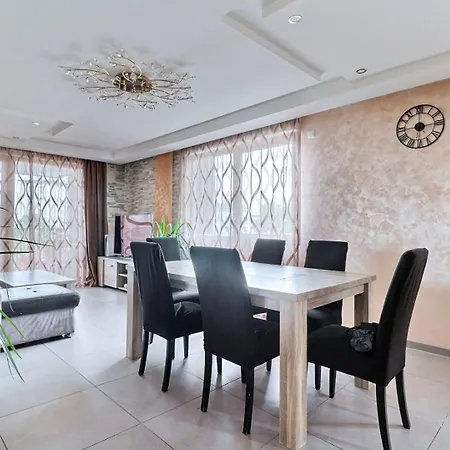 3br Meinau Area