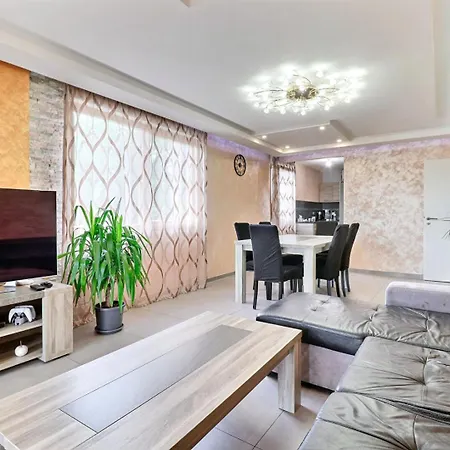 公寓 3br Meinau Area *